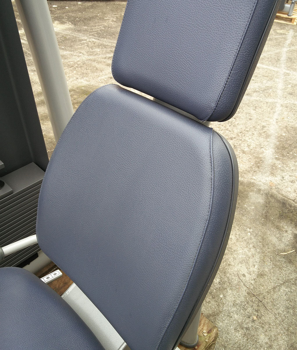 TechnoGym Selection Line Kraftgeräte Set-/Park mit 10 Fitnessgeräten, weitere Geräte auf Wunsch, gebraucht, geprüft und aufbereitet
