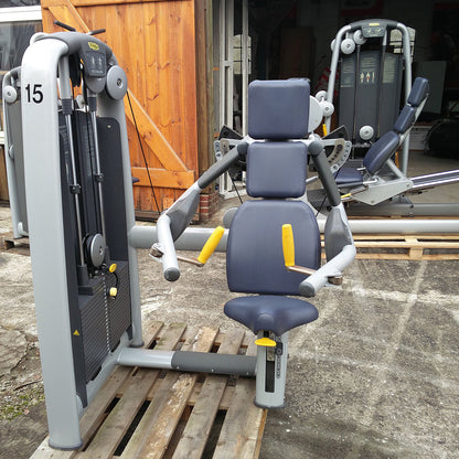 TechnoGym Selection Line Kraftgeräte Set-/Park mit 10 Fitnessgeräten, weitere Geräte auf Wunsch, gebraucht, geprüft und aufbereitet