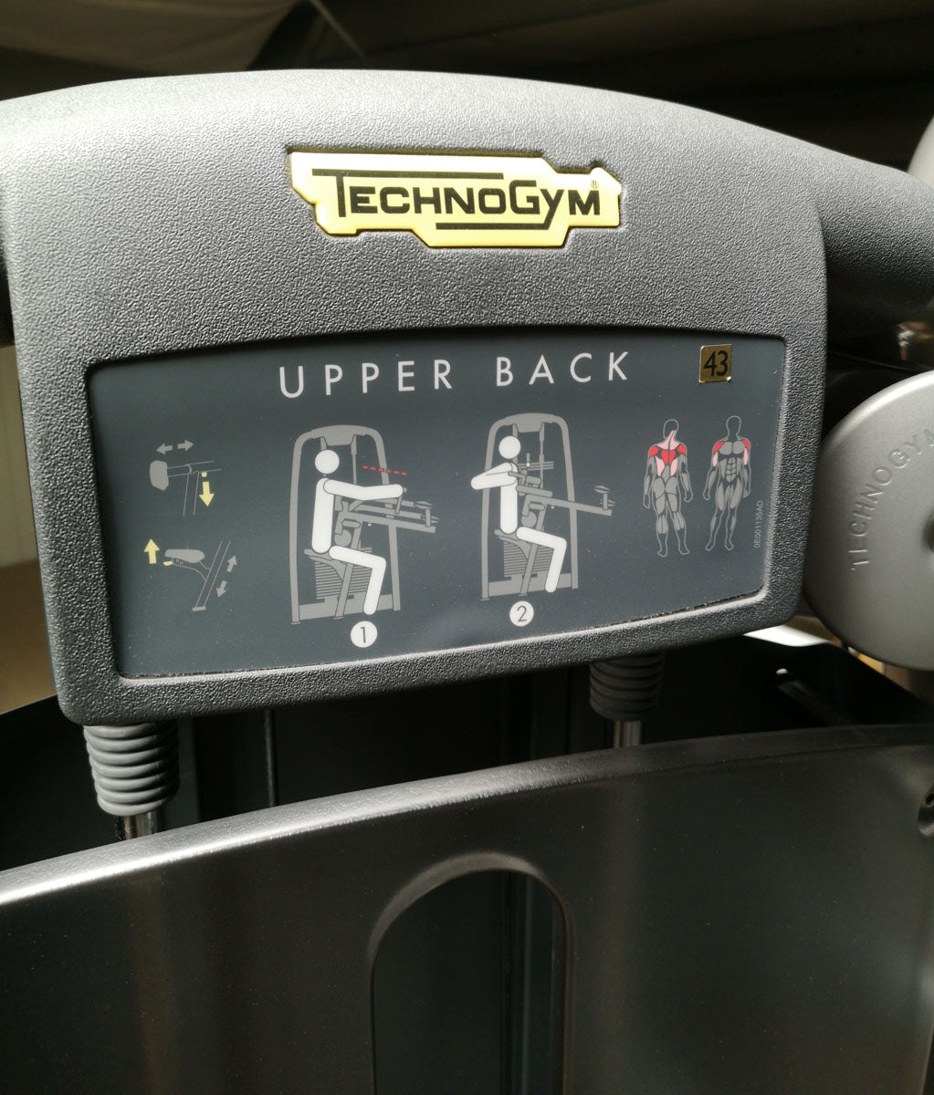 TechnoGym Upper Back, Rudern Row, Latisolator, Selection Line - Neues Modell mit Plastikverkleidung, Polster Braun, gebraucht - überholter Zustand