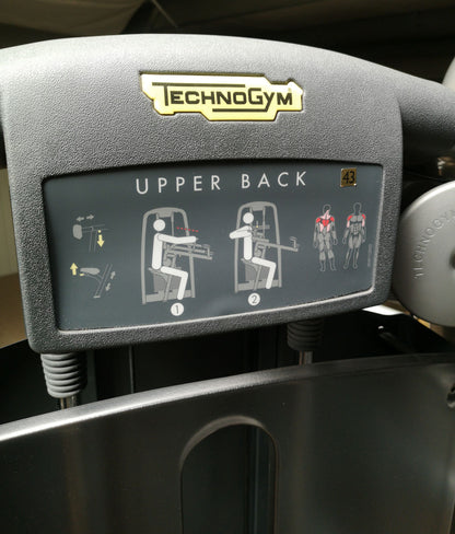 TechnoGym Upper Back, Rudern Row, Latisolator, Selection Line - Neues Modell mit Plastikverkleidung, Polster Braun, gebraucht - überholter Zustand