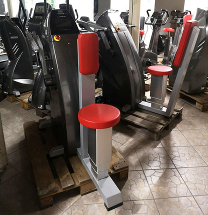 Milon PREMIUM Kraft-Ausdauer Zirkel in Carbon, Baujahr 2014, inkl. TV Ampel, Polster Rot, Ab-Adduktoren, gebraucht und generalüberholt - guter Zustand