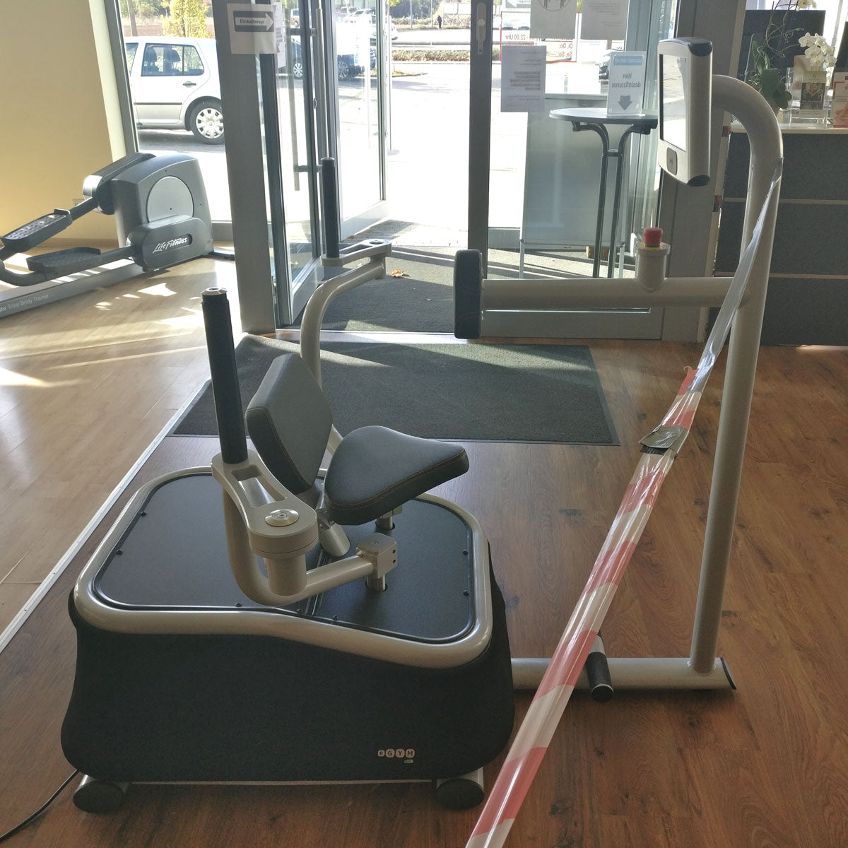 eGym strength circuit, 8 machines, built in 2018, including software, setup, all-inclusive package, premium software, used - like new condition