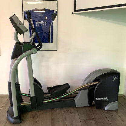 SportsArt Crosstrainer, E872 Commercial Ellipsentrainer, Rahmen Silber-Schwarz, gebraucht - überholter Zustand