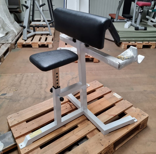 Jimsa Scottcurl Bank, Scott bench, Bizeps Trainingsbank, Rahmen Weiß, Polster Schwarz, Ausstellungsstück - guter Zustand