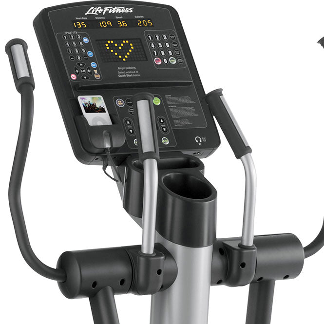 Life Fitness Crosstrainer, Integrity Series, CLSXH, Elliptical Trainer, Color Silver, Used - Refurbished Condition