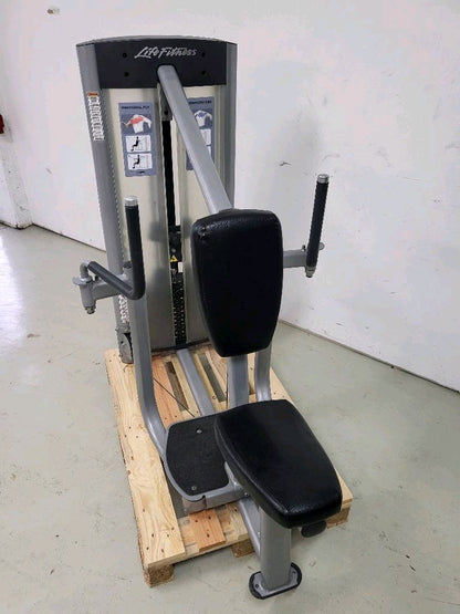 Life Fitness Optima Series - 12 Kraftgeräte im Set, 14 Trainingsstationen, Farbe Silber, gebraucht - überholter Zustand