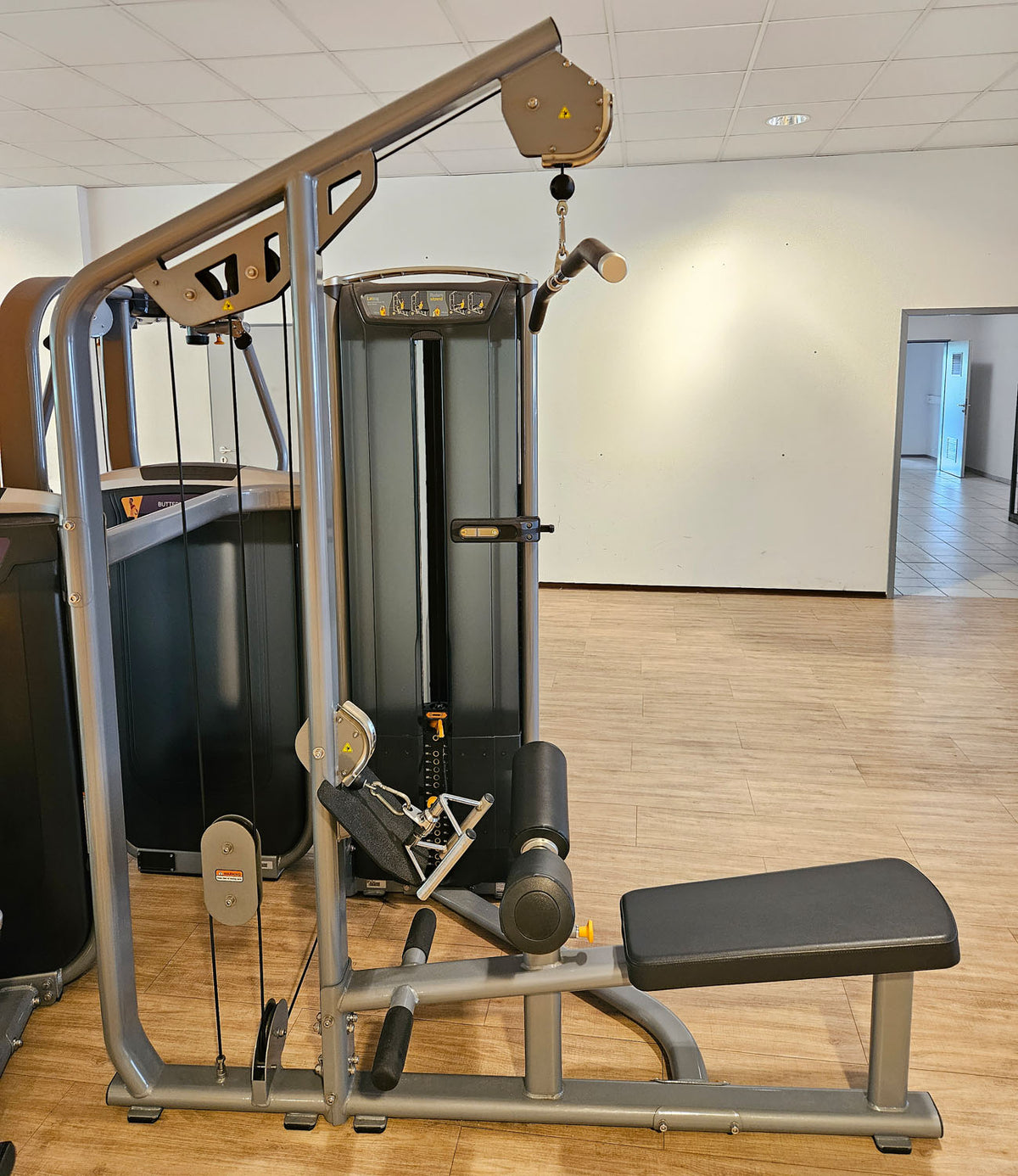 Matrix Versa Dual Latzug und Rudern sitzend VS-S331, Lat Pulldown and Row Machine, Kombimaschine 2 in 1, Rahmen Silber, gebraucht - überholter Zustand