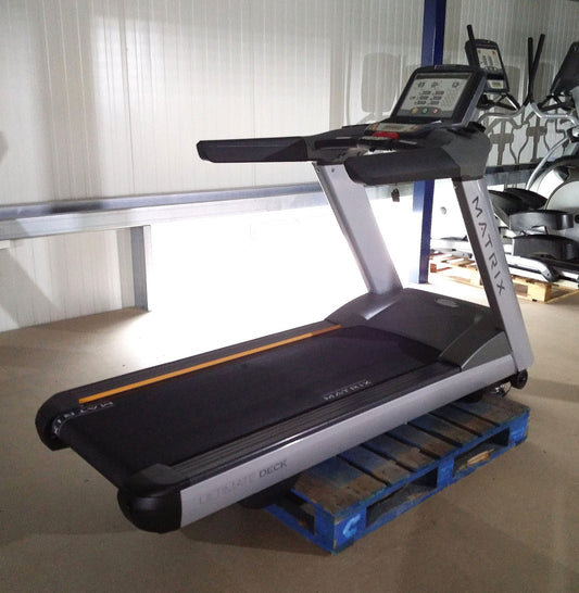 Matrix T5X Laufband, LED Konsole, gebraucht - überholter Zustand inkl. neuer Laufdecke