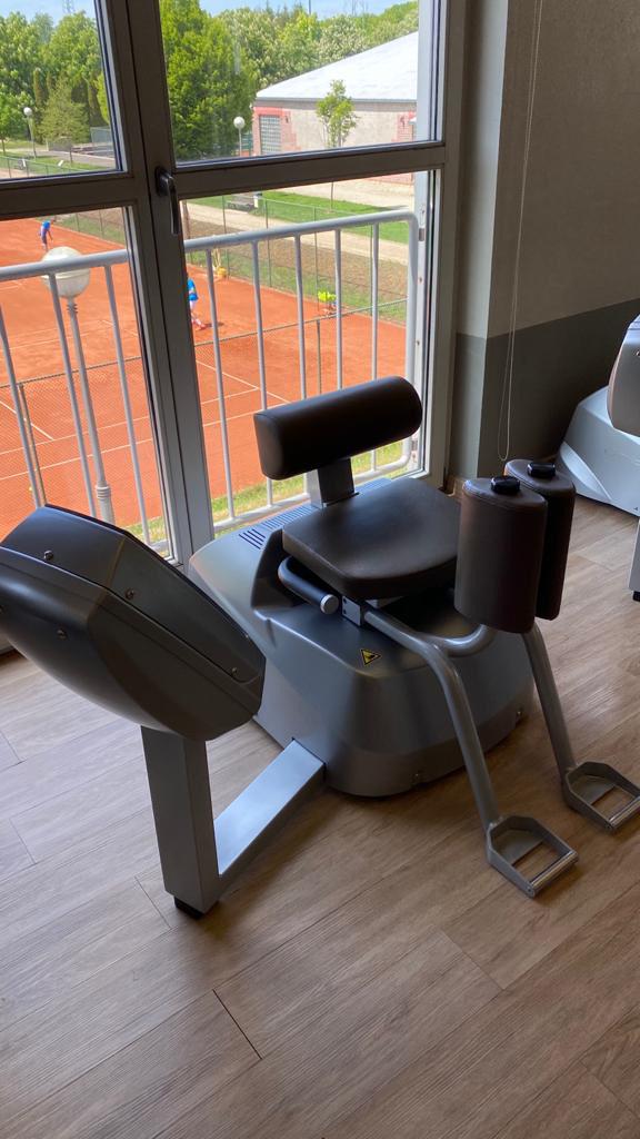 Milon PREMIUM 13-seater strength circuit in aluminum, built in 2016, including TV tower light, used, as good as new - top condition