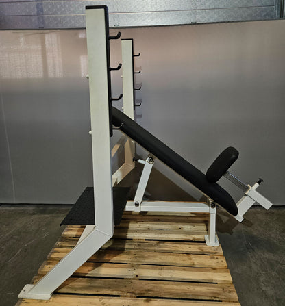 Olimp Schrägdrückerbank, Olympic Incline Bench, Hantelbank Schrägbankdrücken, Rahmenfarbe Weiß, gebraucht mit Gebrauchsspuren