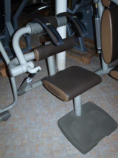 Easy Line von TechnoGym, Zirkel, 8 Fitnessgeräte, Farbe Silber, gebraucht