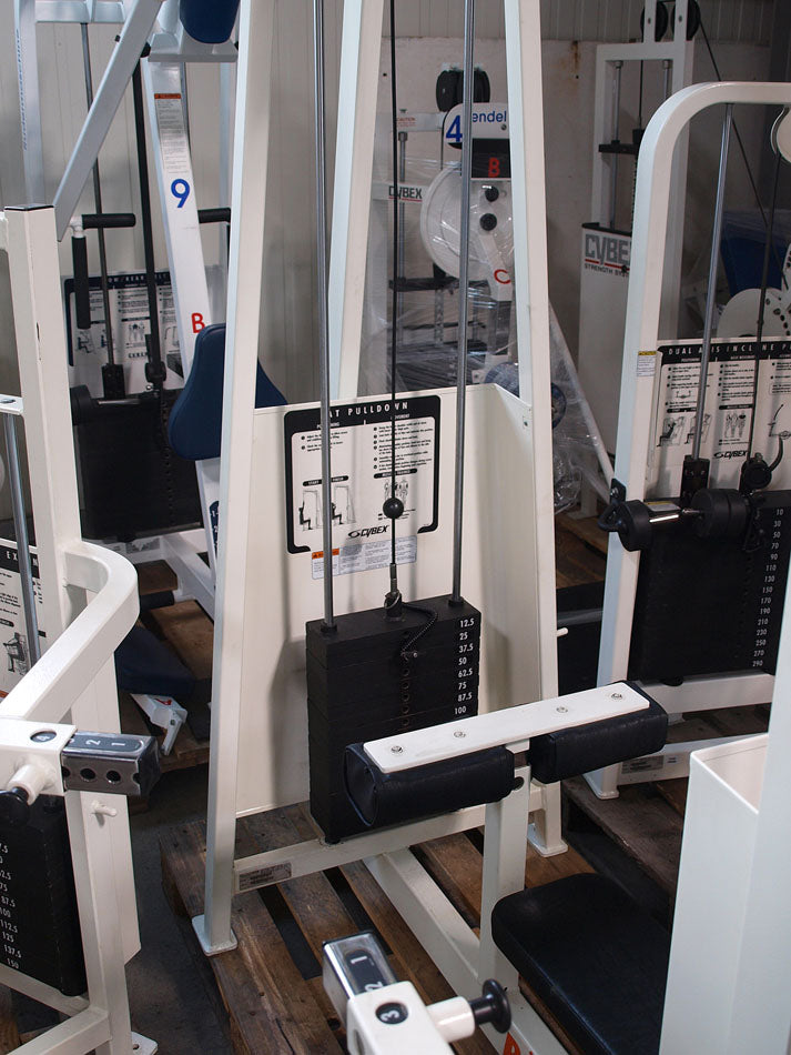 Cybex Kraftgerätepark, gebraucht, bestehend aus 25 Geräten