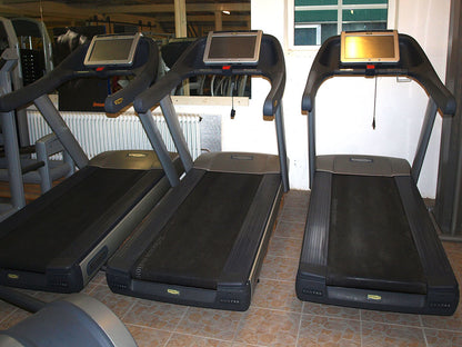 TechnoGym Laufband Excite Line 700 mit TV, gebraucht