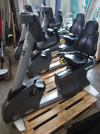 Matrix R5x Recumbent Cycle, Liegeergometer, Neues Modell, gebraucht - überholter Zustand