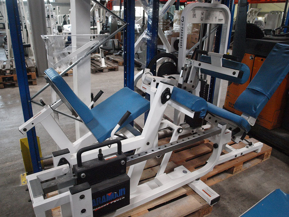 Paramount Gerätepark, 25 Kraftgeräte, Fitnessstudio Ausstattung, gebraucht