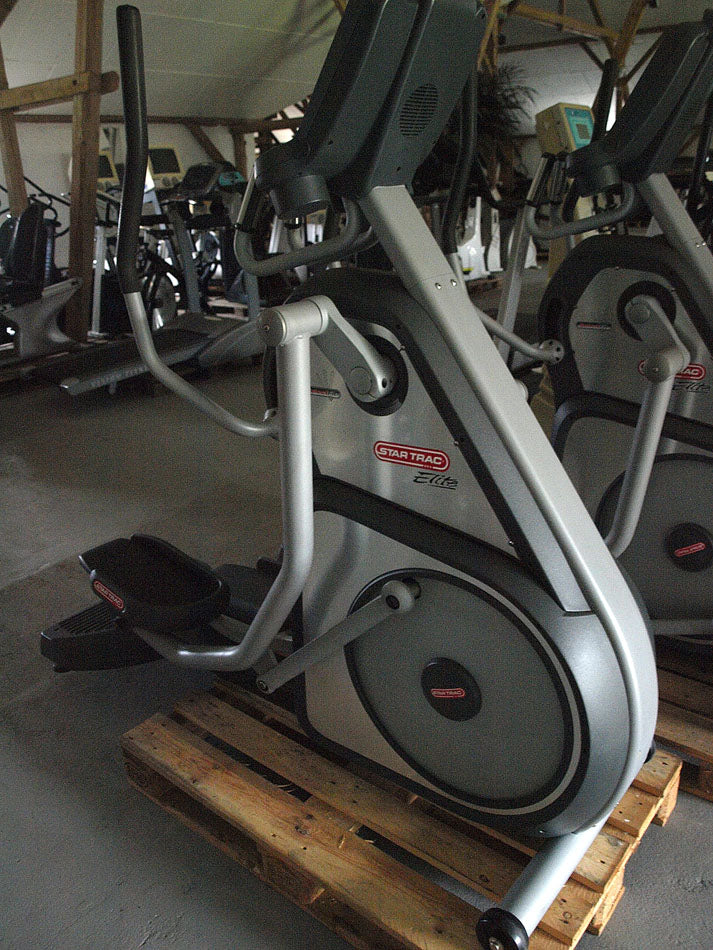 Star Trac 6230 Elite Ellipsen Crosstrainer Sintpo, gebraucht - geprüfter Zustand