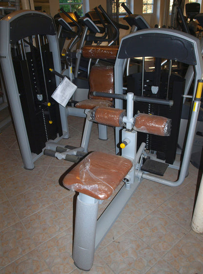 Jimsa Smartline-, Proline- und Benchline Gerätepark, 25 Kraftgeräte, Farbe Silber, Ausstellungsstücke