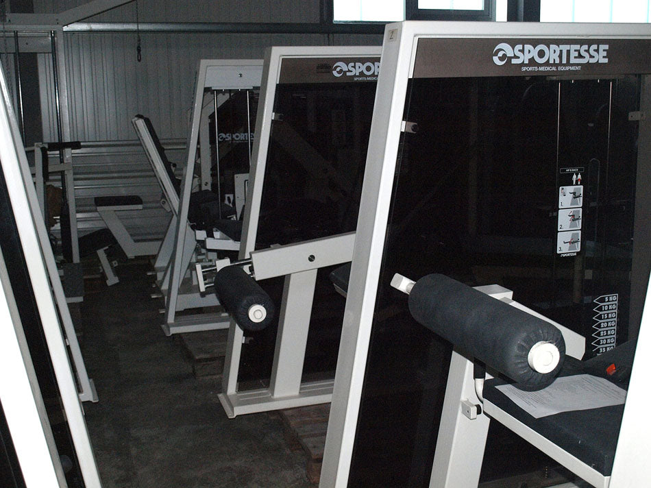 Sportesse Kraftgerätepark, 17 Fitnessgeräte, komplette Fitnessstudio Ausstattung, gebraucht