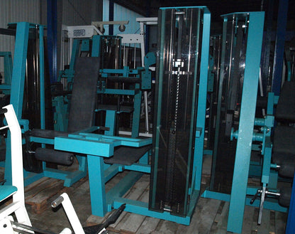 Gym 80 Gerätepark, Edition Line, 13 Kraftgeräte mit Plexiglasverkleidung, gebraucht