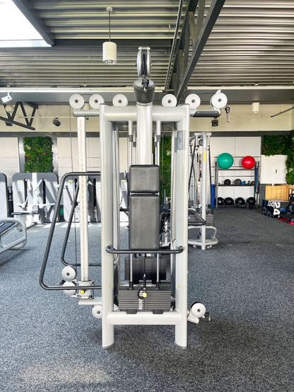 TechnoGym 13 Kraftgeräte im Set, Element Line Serie, gebraucht - überholter Zustand