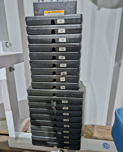 Paramount Glute Model 1300 - Gluteusmaschine Kick, Glute Radial Pomaschine, Made in USA, Farbe Weiß, gebraucht - geprüfter Zustand