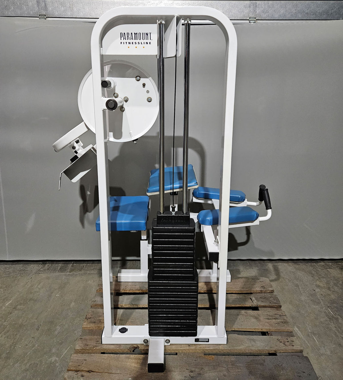 Paramount Glute Model 1300 - Gluteusmaschine Kick, Glute Radial Pomaschine, Made in USA, Farbe Weiß, gebraucht - geprüfter Zustand