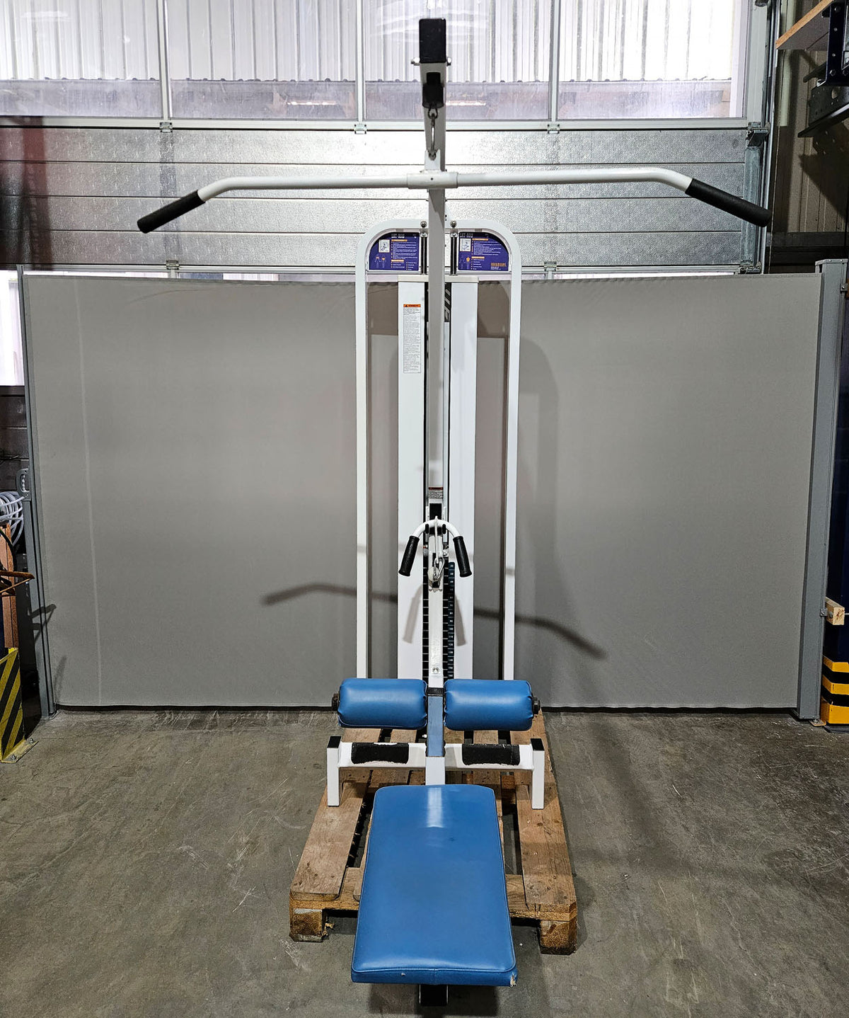 Paramount Lat-Row Model 700 - Latzug von Oben am Kabel sowie Rudern am Kabel - 2 in 1 Kombigerät, Pulldown and Row, Made in USA, gebraucht - geprüfter Zustand