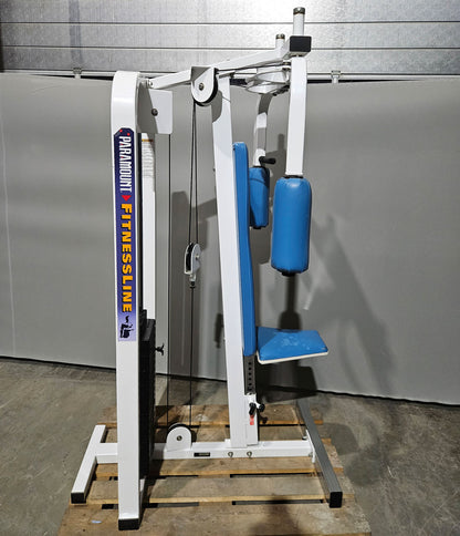 Paramount Vertical Butterfly Model 900 - Pectoral Fly, Pec Fly, Made in USA, Farbe Weiß, Polster Blau, gebraucht - geprüfter Zustand