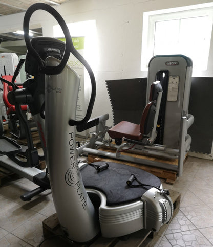 Power Plate Pro6 vibration plate, used - refurbished condition
