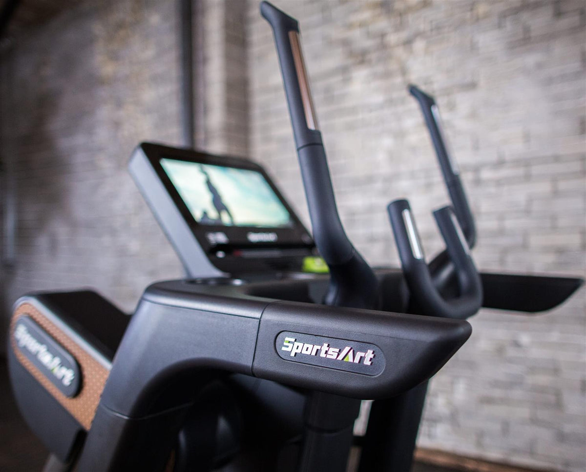 Sportsart Cross Trainer, Crosstrainer V886 Verso