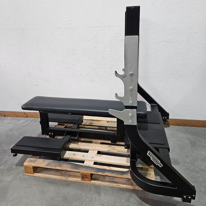 3er Set Technogym Pure Drückerbänke, 1x Flachdrückerbank 1x Schrägdrückerbank und 1x Negativdrückerbank, Pure Strength Bench Series, Farbe Schwarz, gebraucht - überholter Zustand