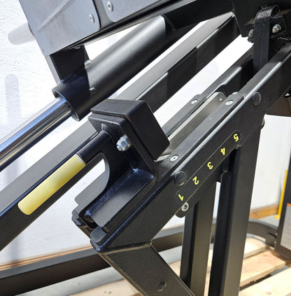 Technogym Pure Strength Linear Leg Press, Plate loaded 45° leg press, color black, used, refurbished condition