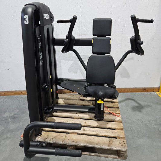 Technogym Selection Pro Pectoral Fly, Butterfly, Pec Fly, Farbe Schwarz, gebraucht, überholter Zustand