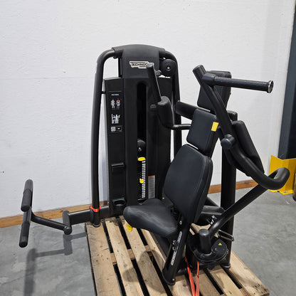 Technogym Selection Pro Pectoral Fly, Butterfly, Pec Fly, color black, used, refurbished condition
