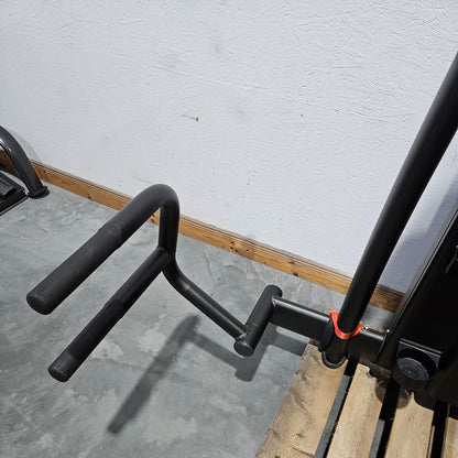 Technogym Selection Pro Pectoral Fly, Butterfly, Pec Fly, color black, used, refurbished condition