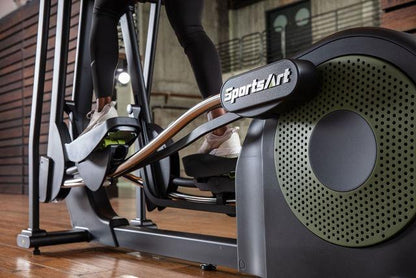 Sportsart Elliptical, Ellipsentrainer G874