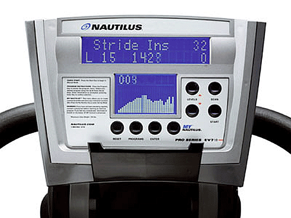Nautilus Pro Series EV 718 Crosstrainer, gebraucht