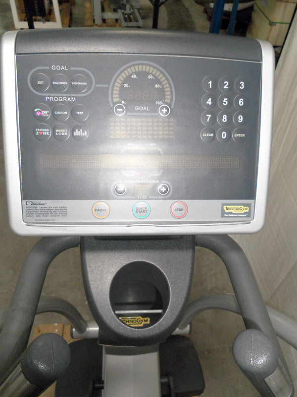 TechnoGym Cross Trainer Excite Line Syncro 700 with Hand Pulse and Polar, Used